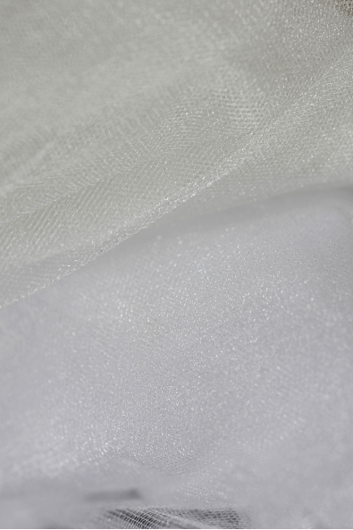 SHINING TULLE