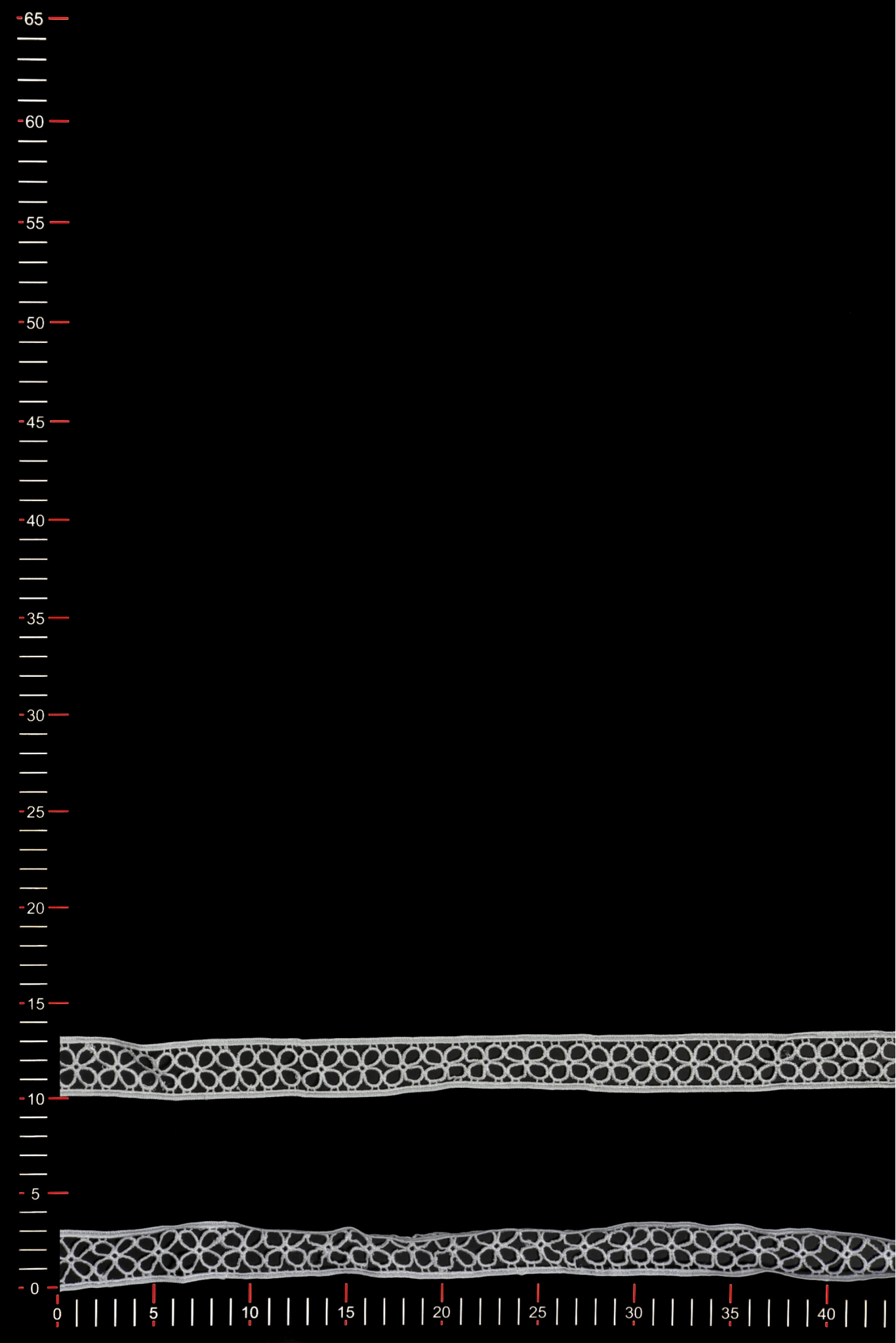 FT7B0543
