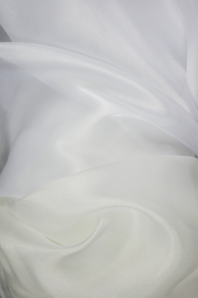  LIGHTWEIGHT ORGANZA SILK WEAVE