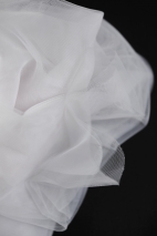 SOFT AND ELASTIC TULLE