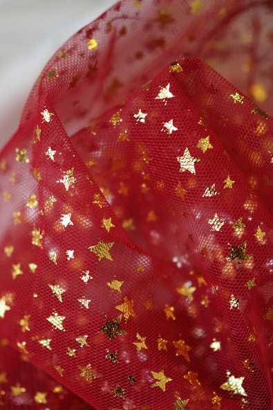  SOFT TULLE WITH STARS T258 RED/GOLD