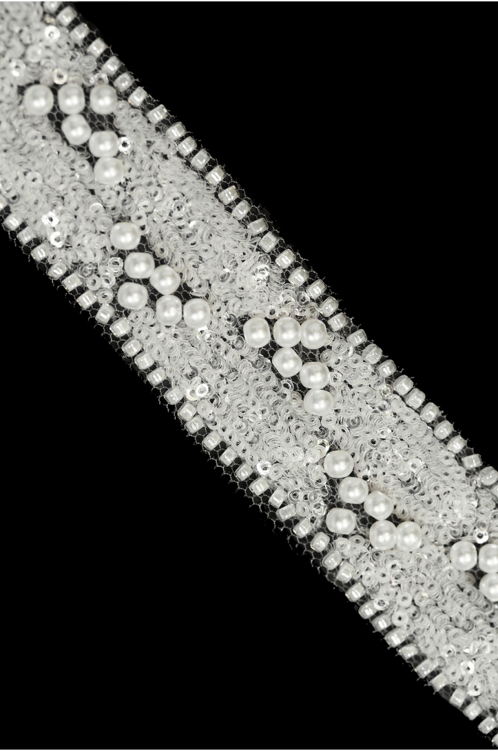 VL7807 IVORY+SILVER