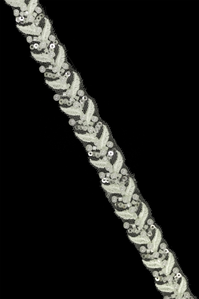 TRIM VL68044