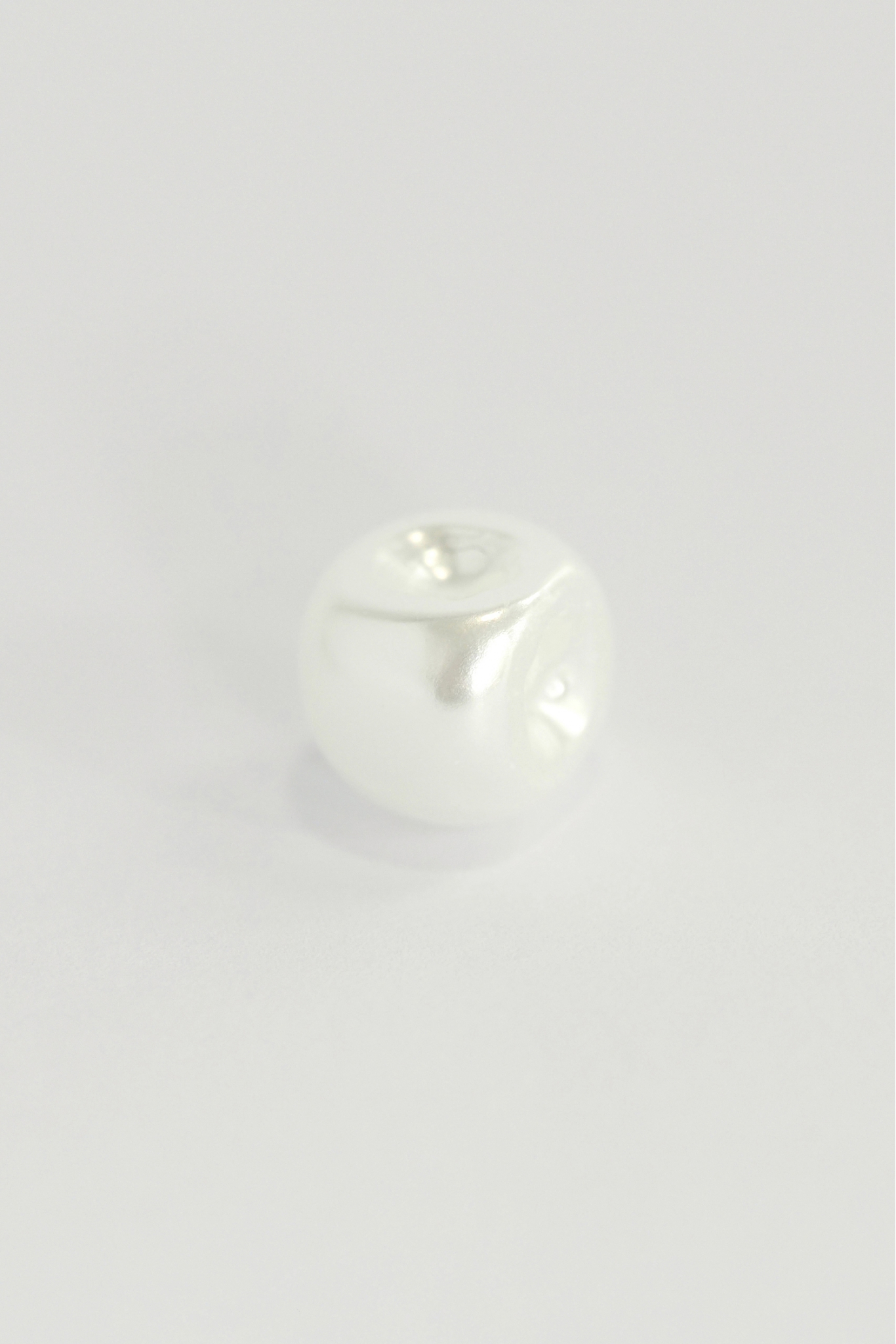 BUTTONS PEARL 8 MM