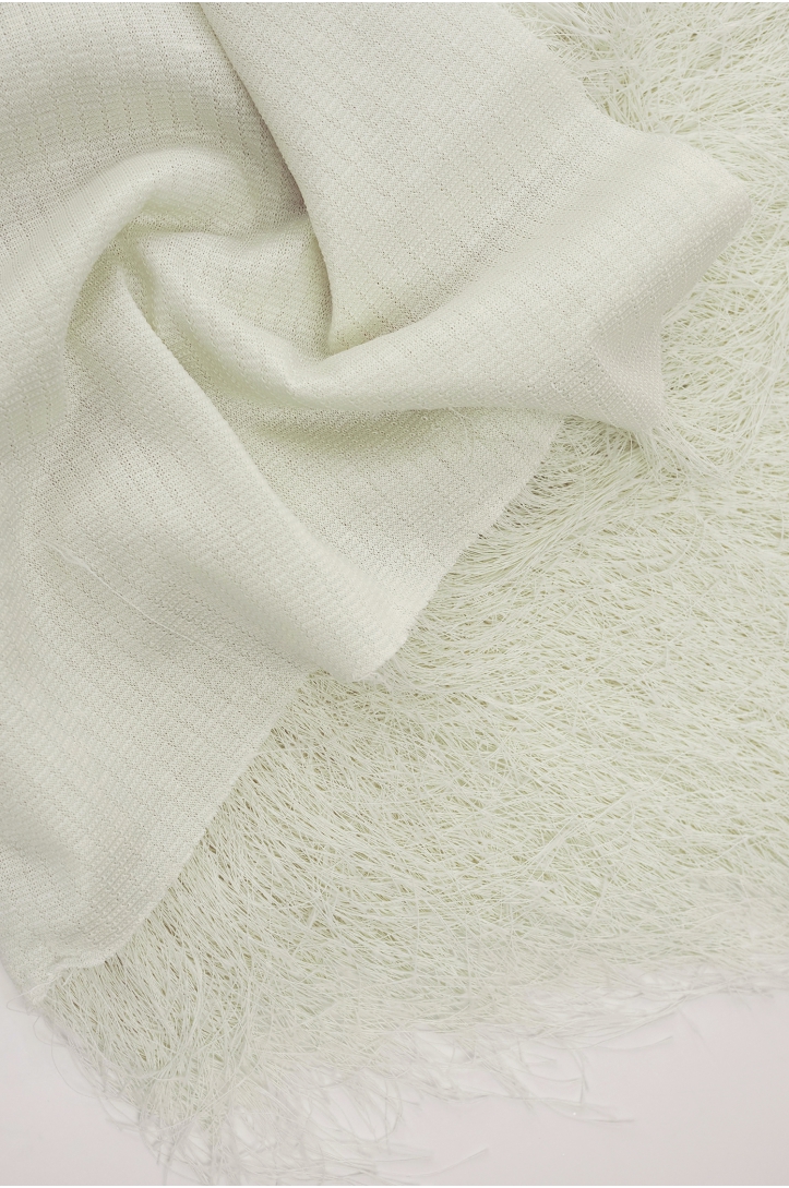 Fringe knit fabric