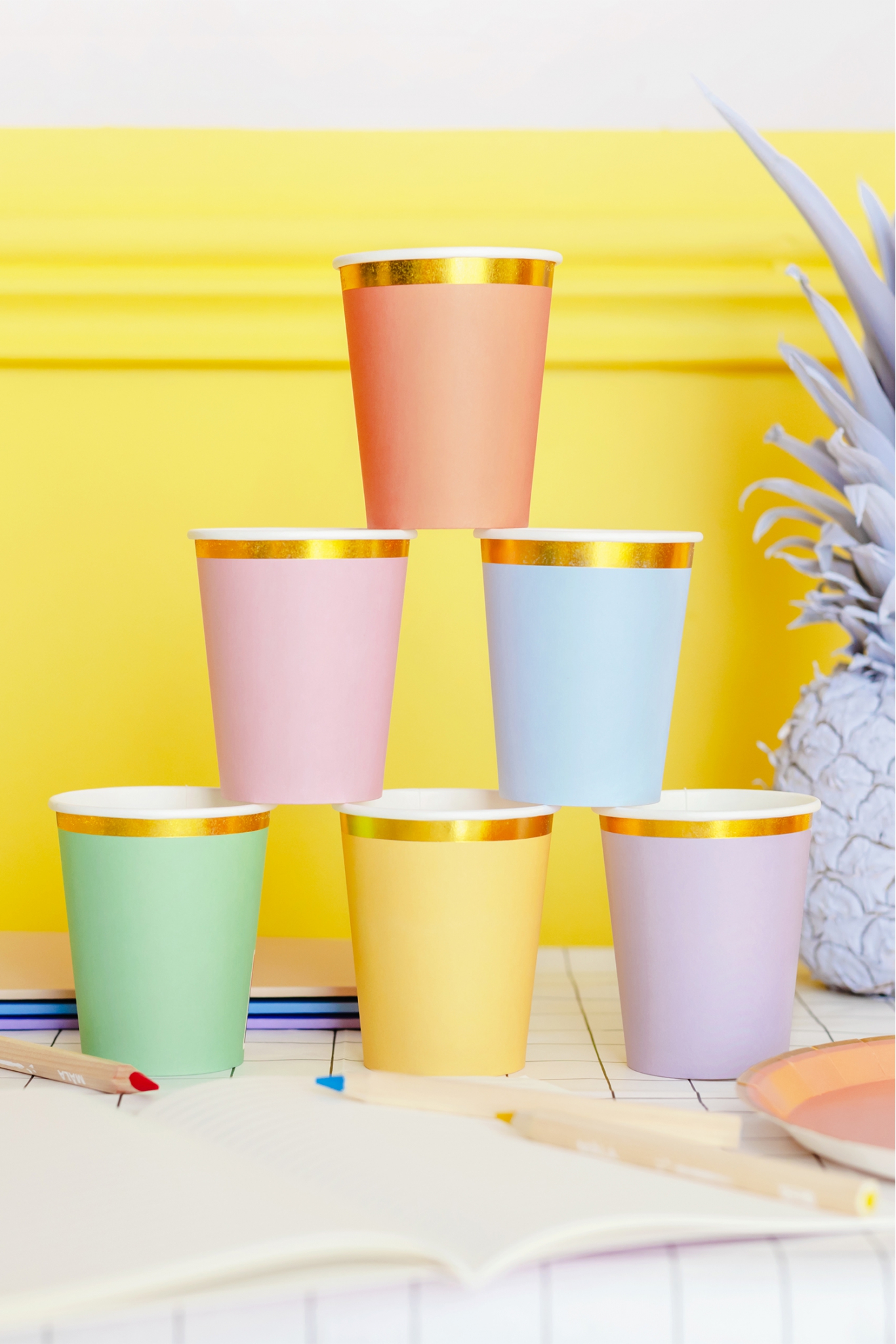 Paper cups mix