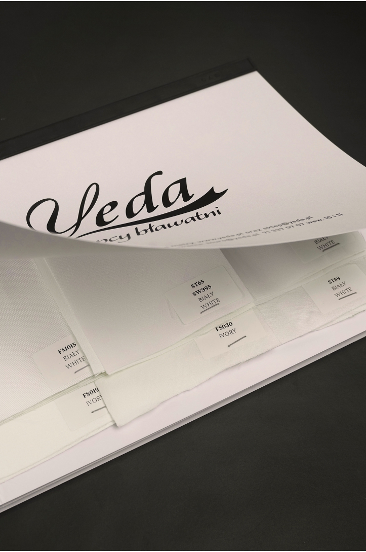  SAMPLE BOOKS