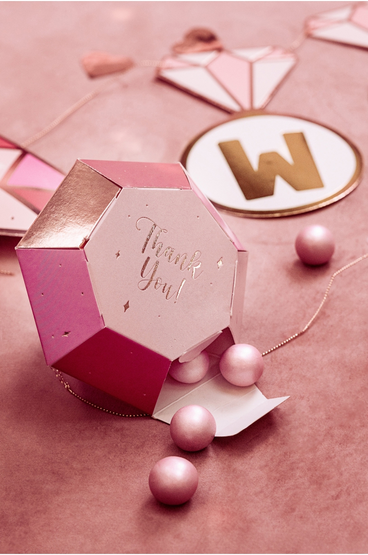 Boxes diamond