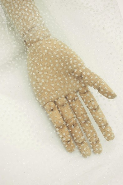 Probe VOB 50 TÜLL MIT GLITZER asymmetrische Punkte