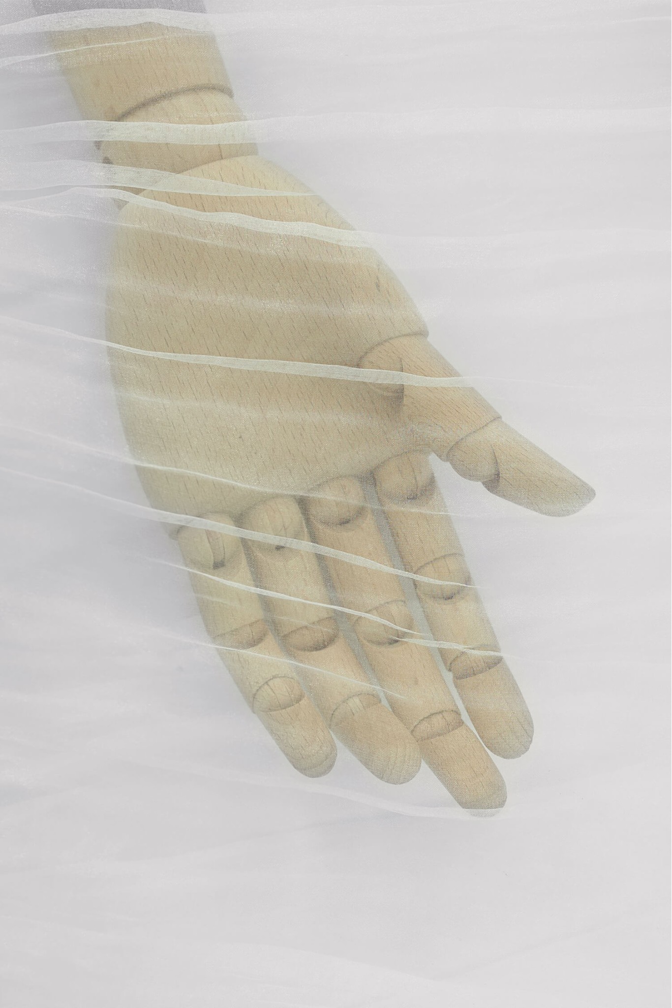 ORGANZA MIT KNITTEREFFEKT Weiss