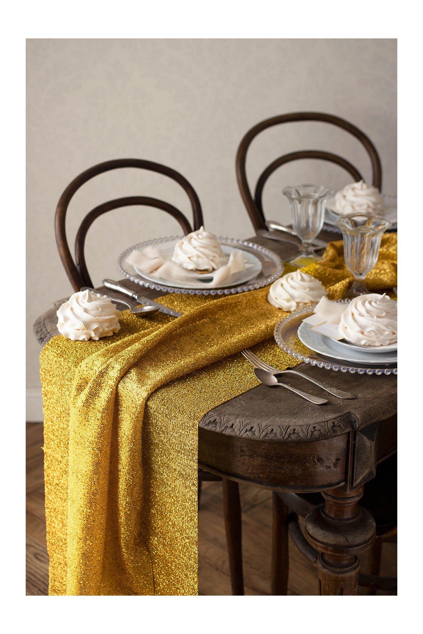Metalized table runner 0,36 x 3 m