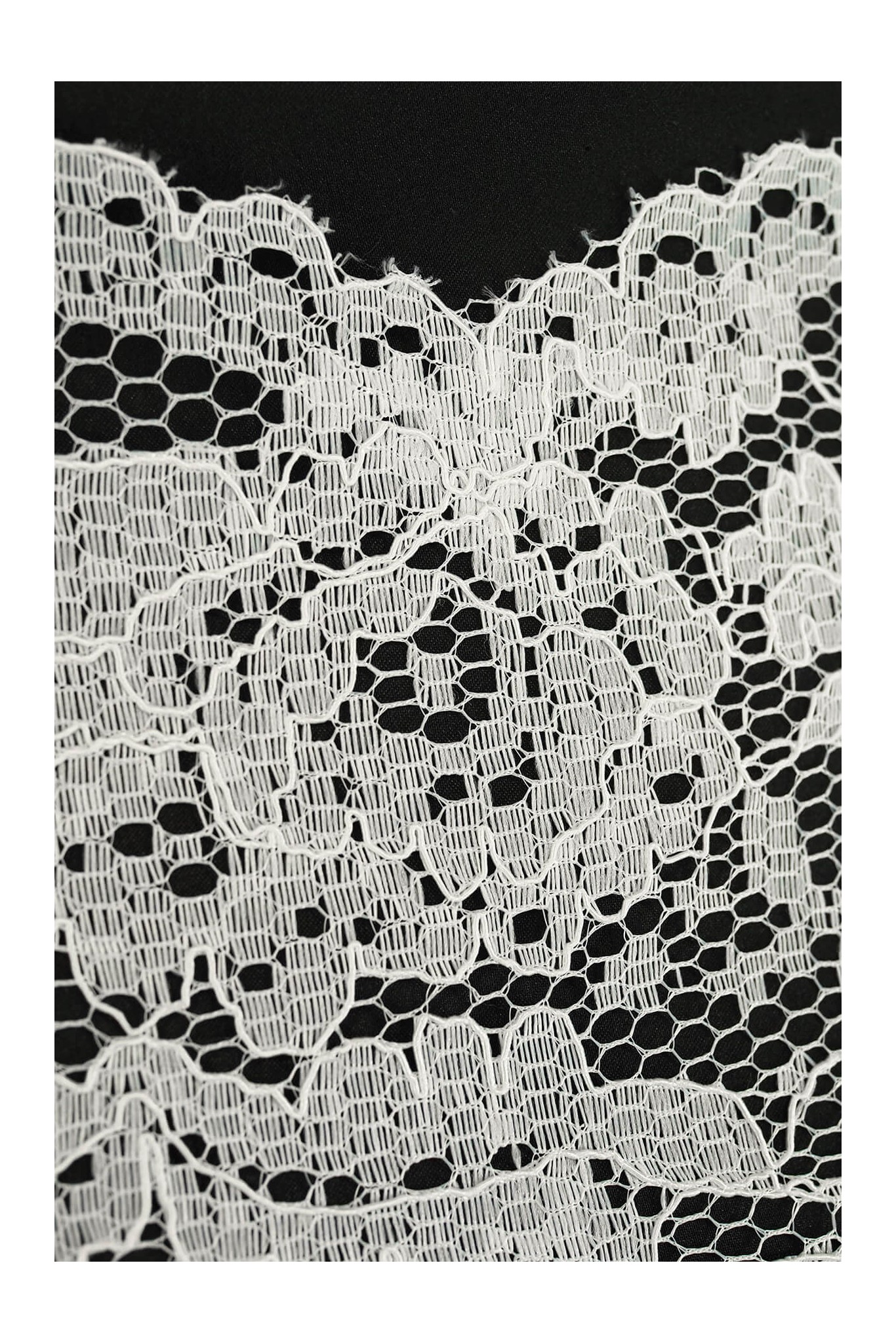 FRENCH LACE SKY 1100