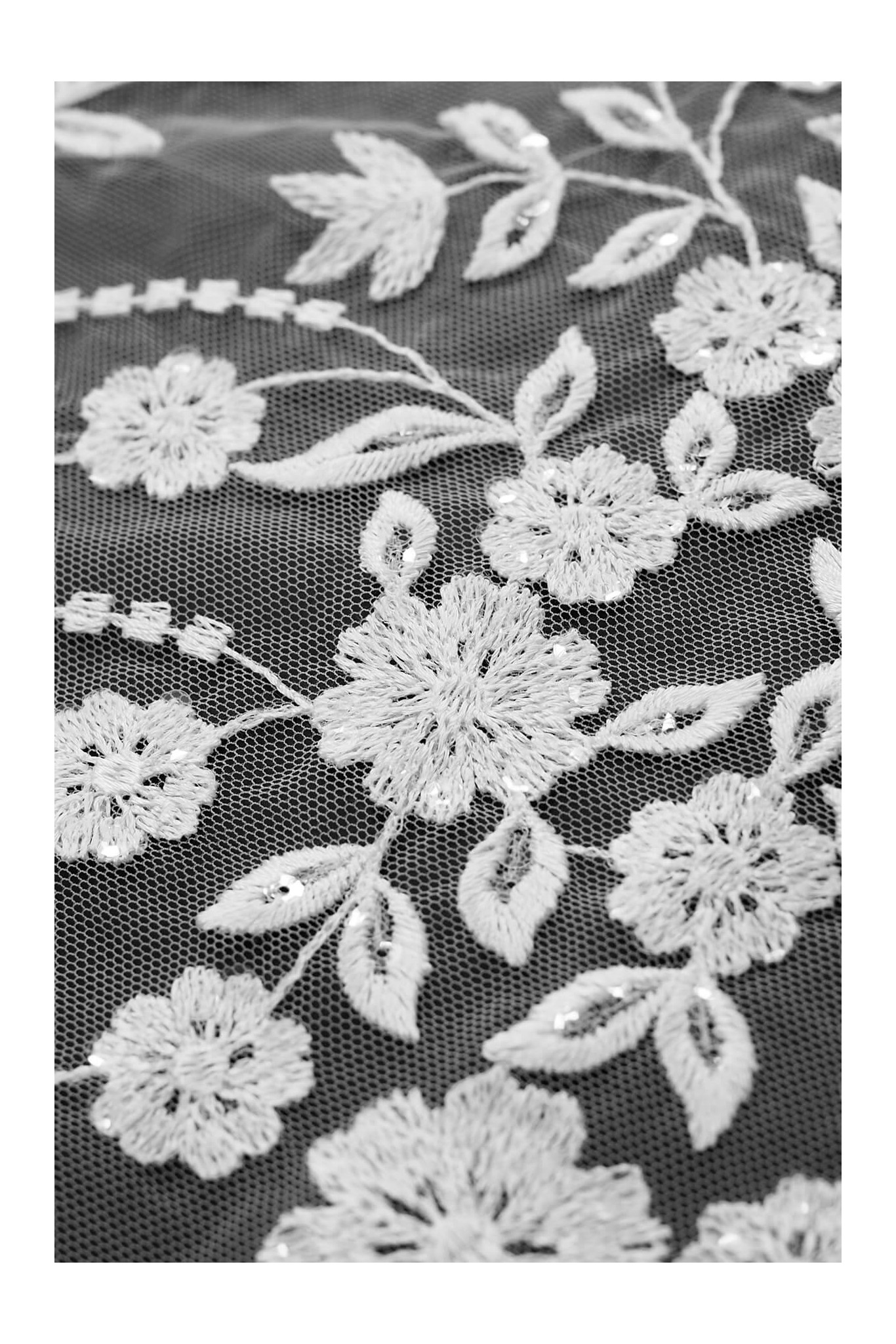 BAND 11013 PAILLETTEN LEWA