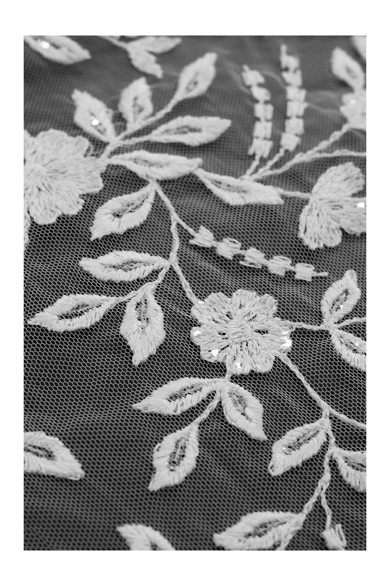 BAND 11013 PAILLETTEN LEWA