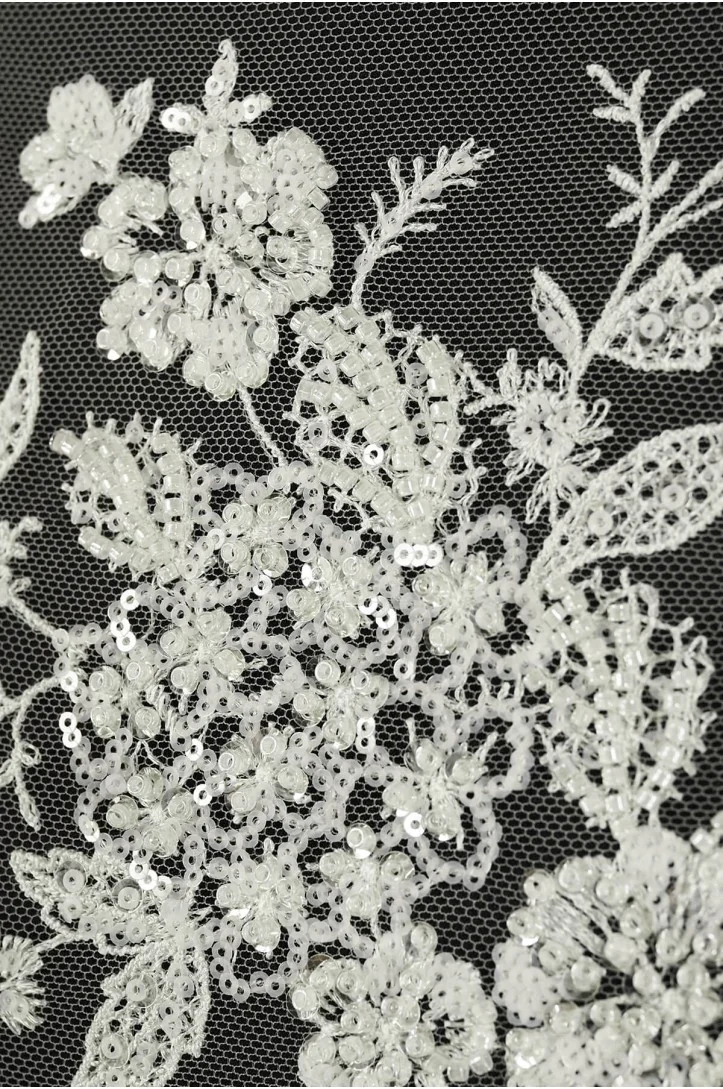 BRIDAL LACE W54531