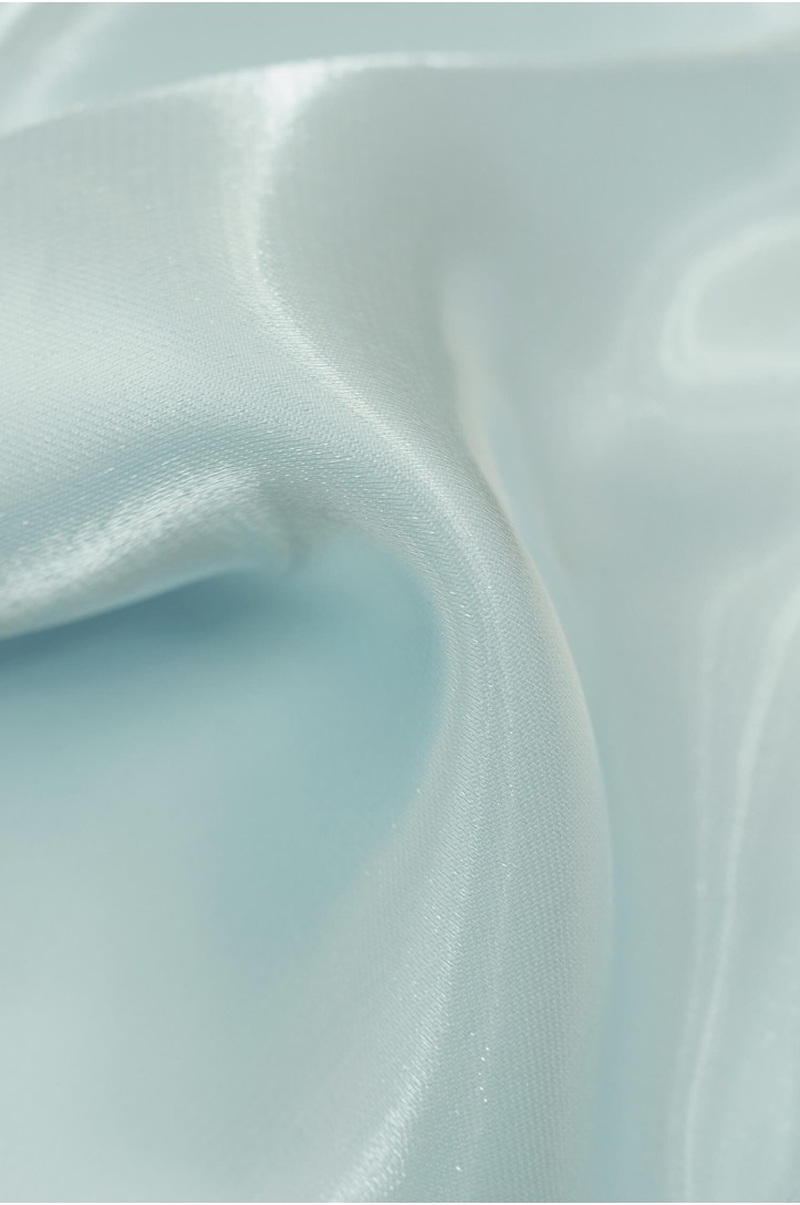 Probe GLÄNZENDER SATIN ALA BELLUCI