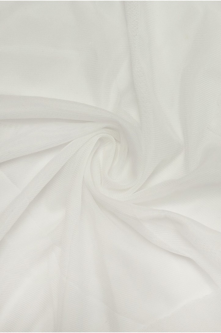 Soft and Flowing Tulle with a Dense Weave VON99